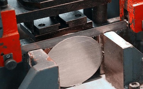 大理影响双金属带锯条使用寿命的主要因素有哪些？